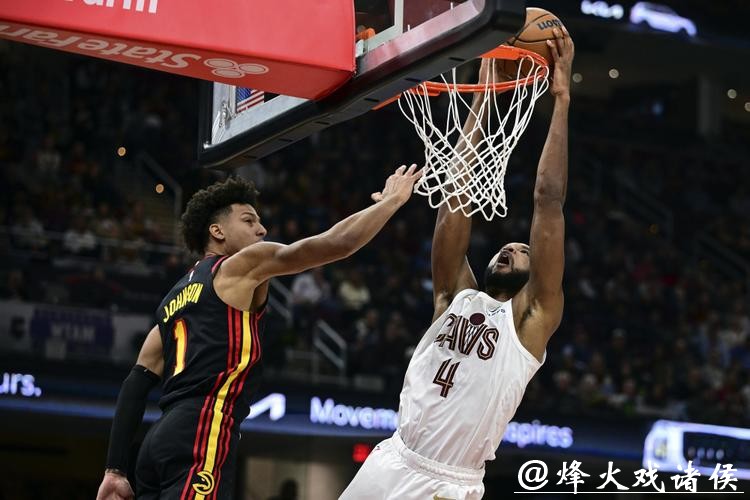 特雷-杨20+22老鹰力克骑士 热火送黄蜂3连败