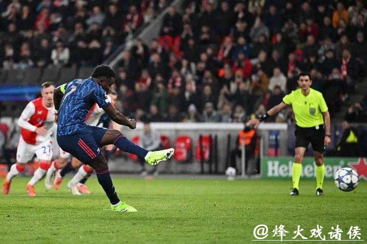 梅里诺双响 阿森纳3-0布拉格斯拉维亚获10连胜 梅里诺双响 阿森纳3-0布拉格斯拉维亚获10连胜