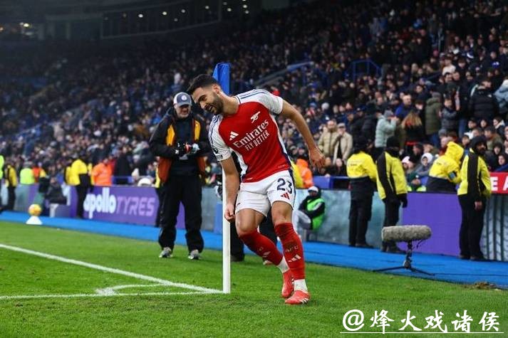 梅里诺双响 阿森纳3-0布拉格斯拉维亚获10连胜 梅里诺双响 阿森纳3-0布拉格斯拉维亚获10连胜